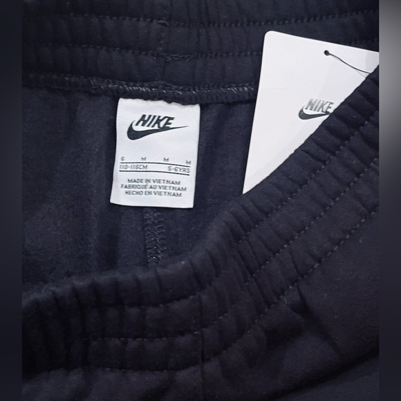 NWT Nike Sportswear Boys Club Fleece Joggers - Picture 10 of 11